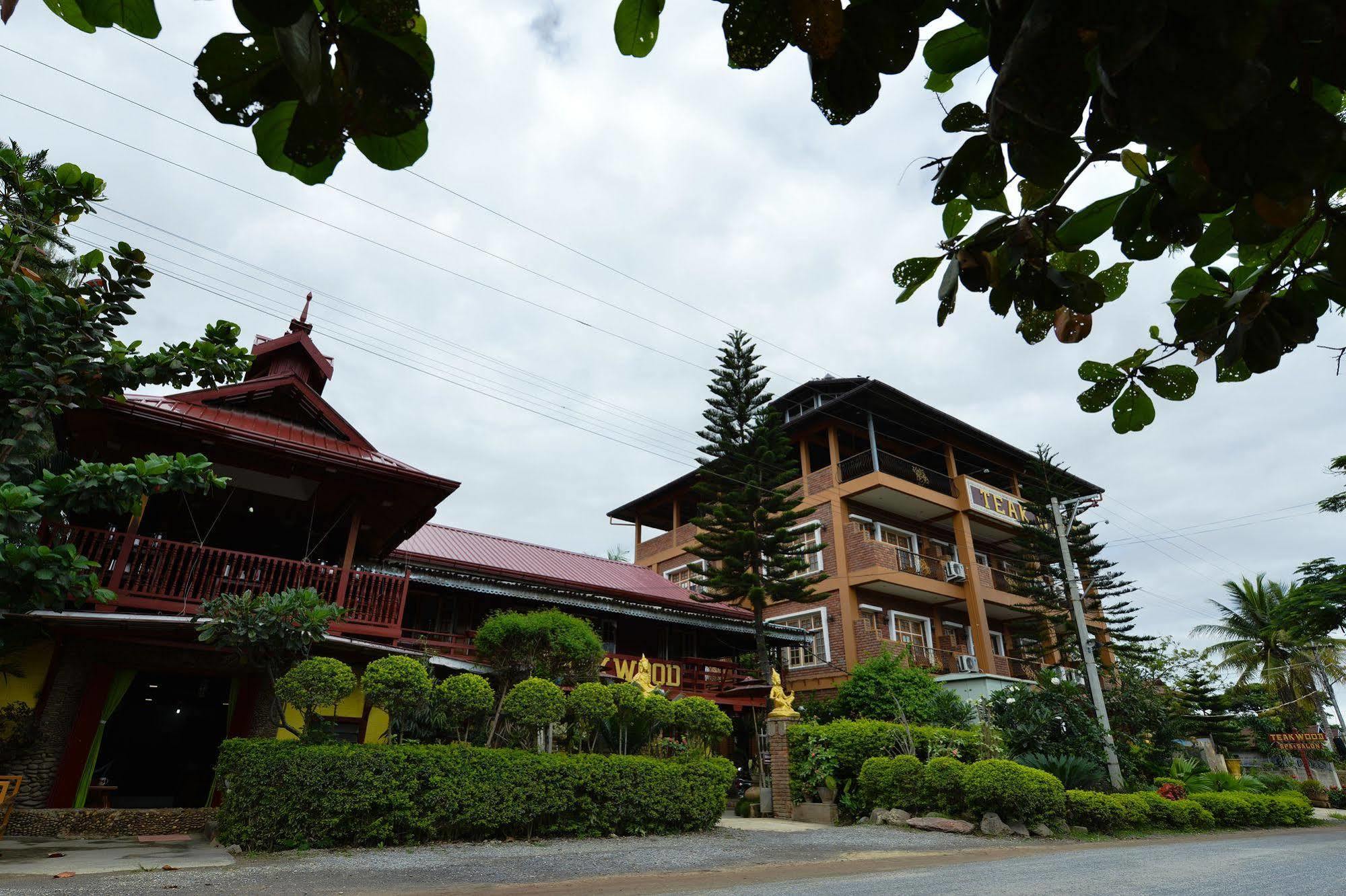 Teak Wood Hotel Nyaung Shwe Exterior foto